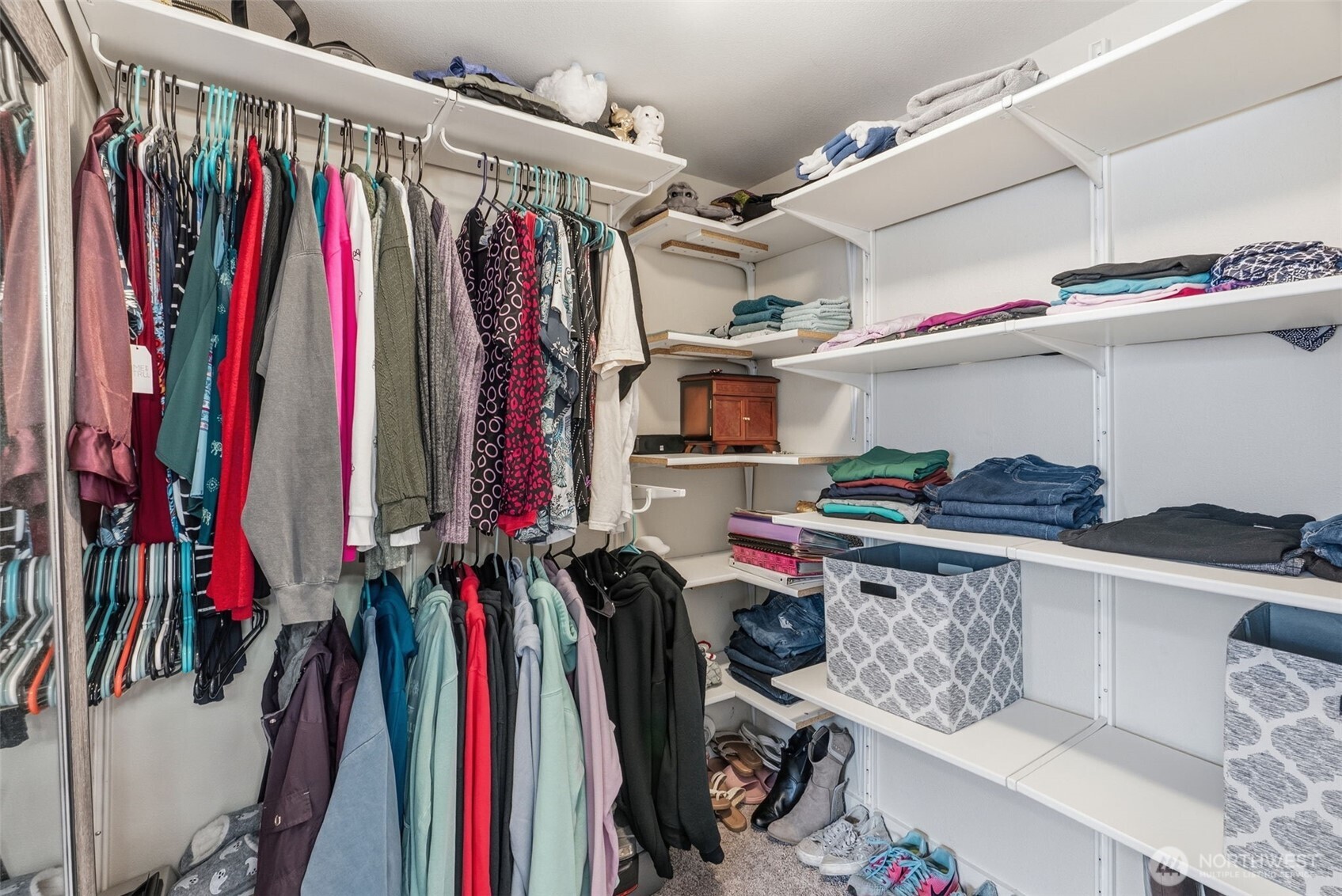 705 Cowlitz Way , Kelso, WA 98626