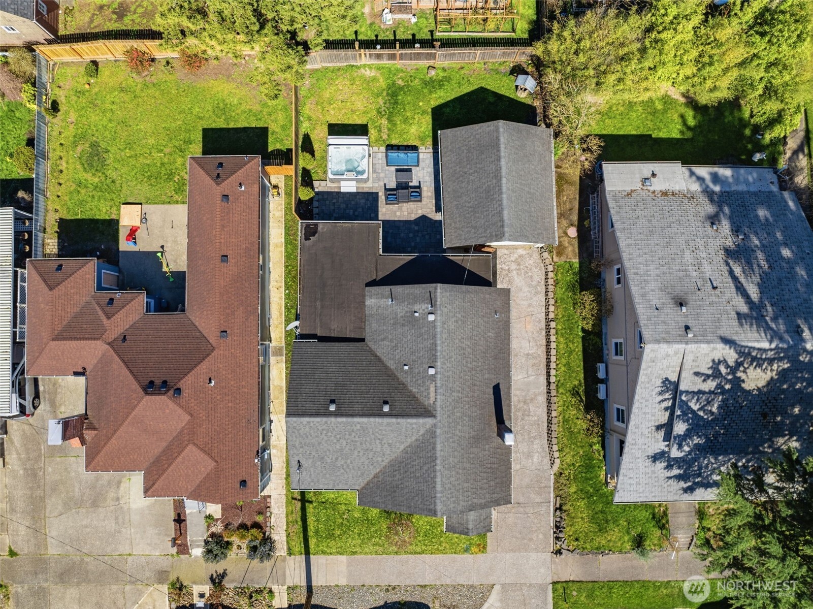 705 Cowlitz Way , Kelso, WA 98626