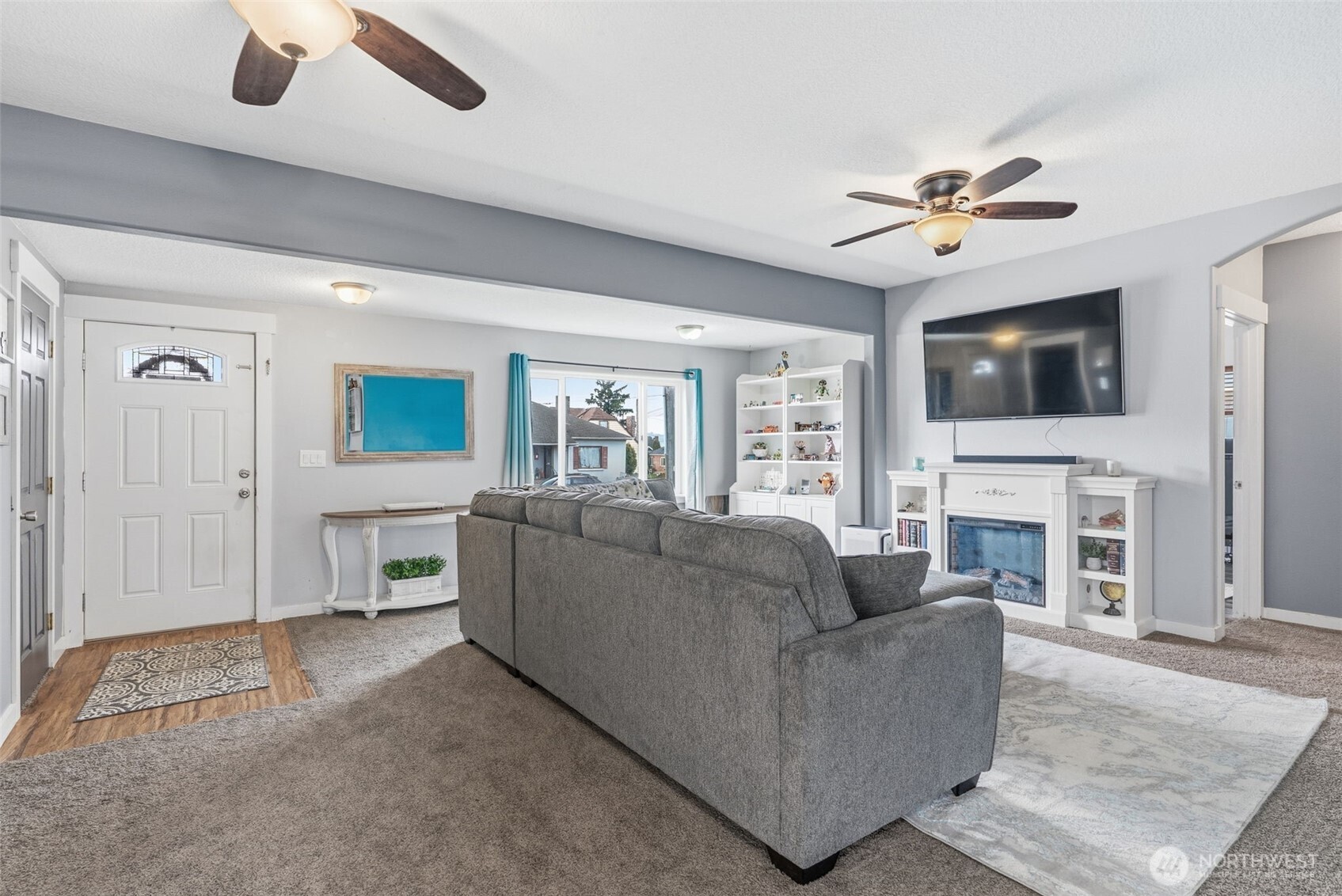 705 Cowlitz Way , Kelso, WA 98626