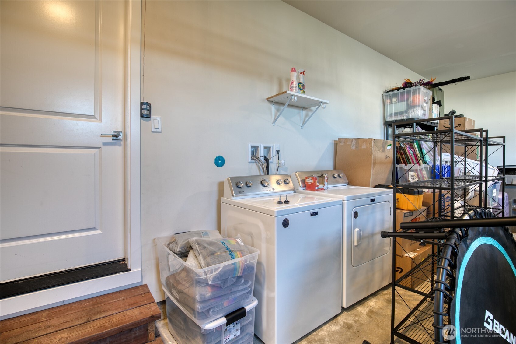 616 Sunset Avenue NE, Ocean Shores, WA 98569