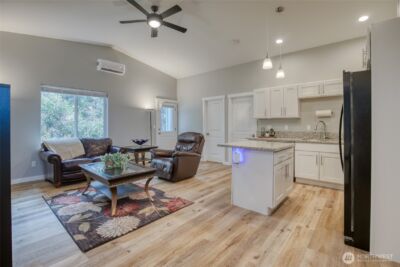 616 Sunset Avenue NE, Ocean Shores, WA 98569 - Photo 3