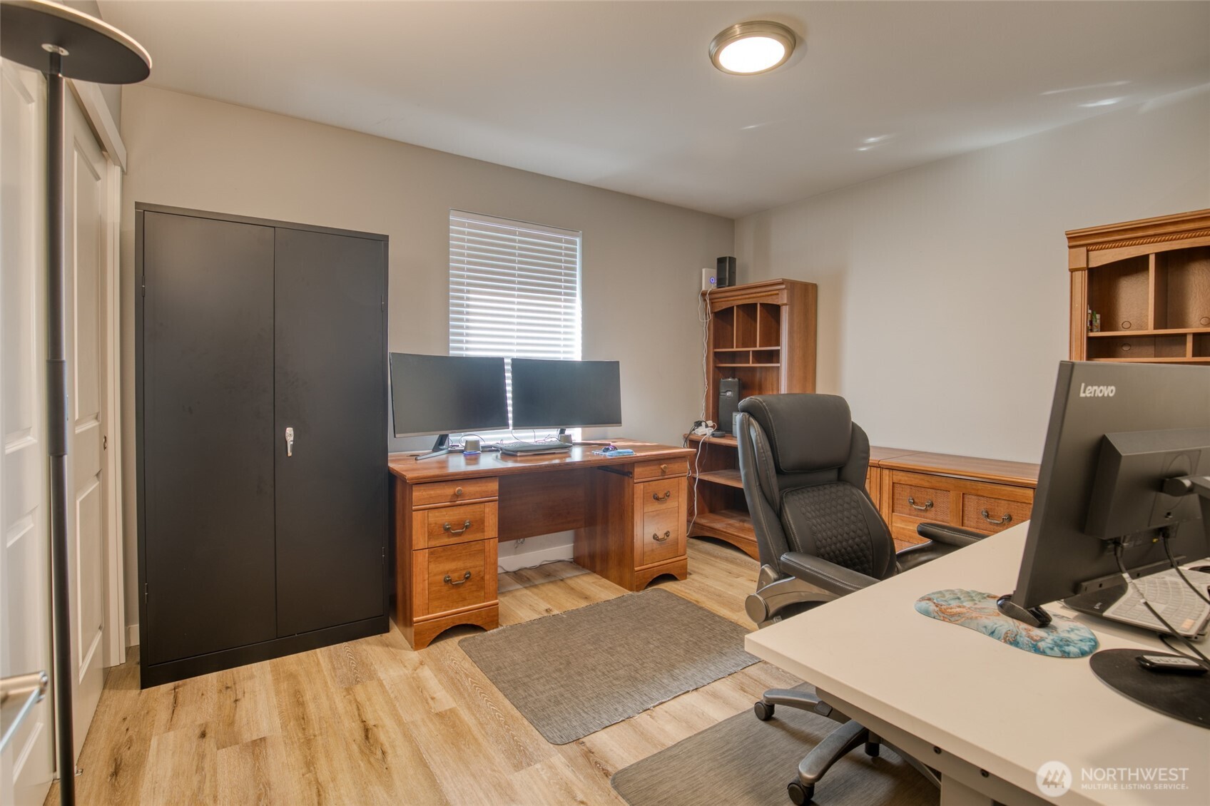 616 Sunset Avenue NE, Ocean Shores, WA 98569