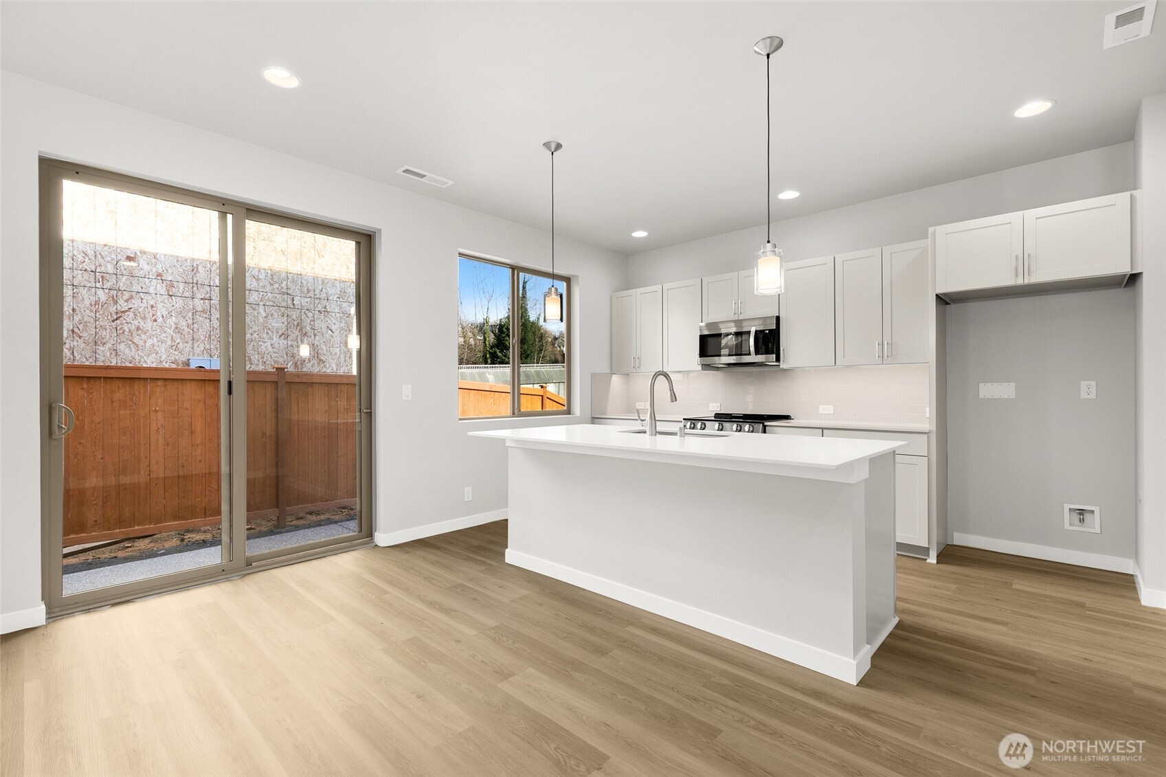 12532 SE 256th Place #11, Kent, WA 98030