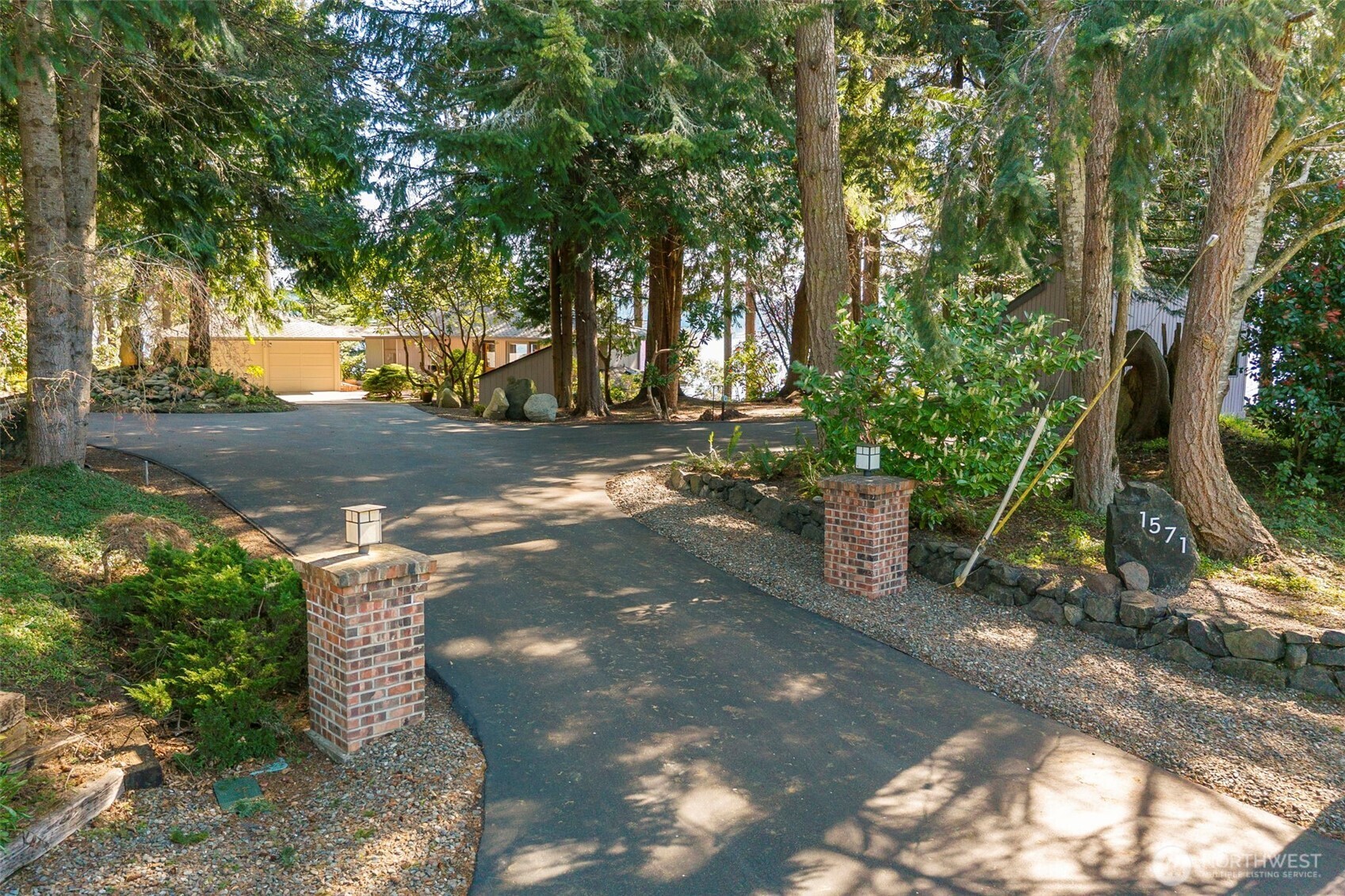 1571 Thorndyke Road , Port Ludlow, WA 98365