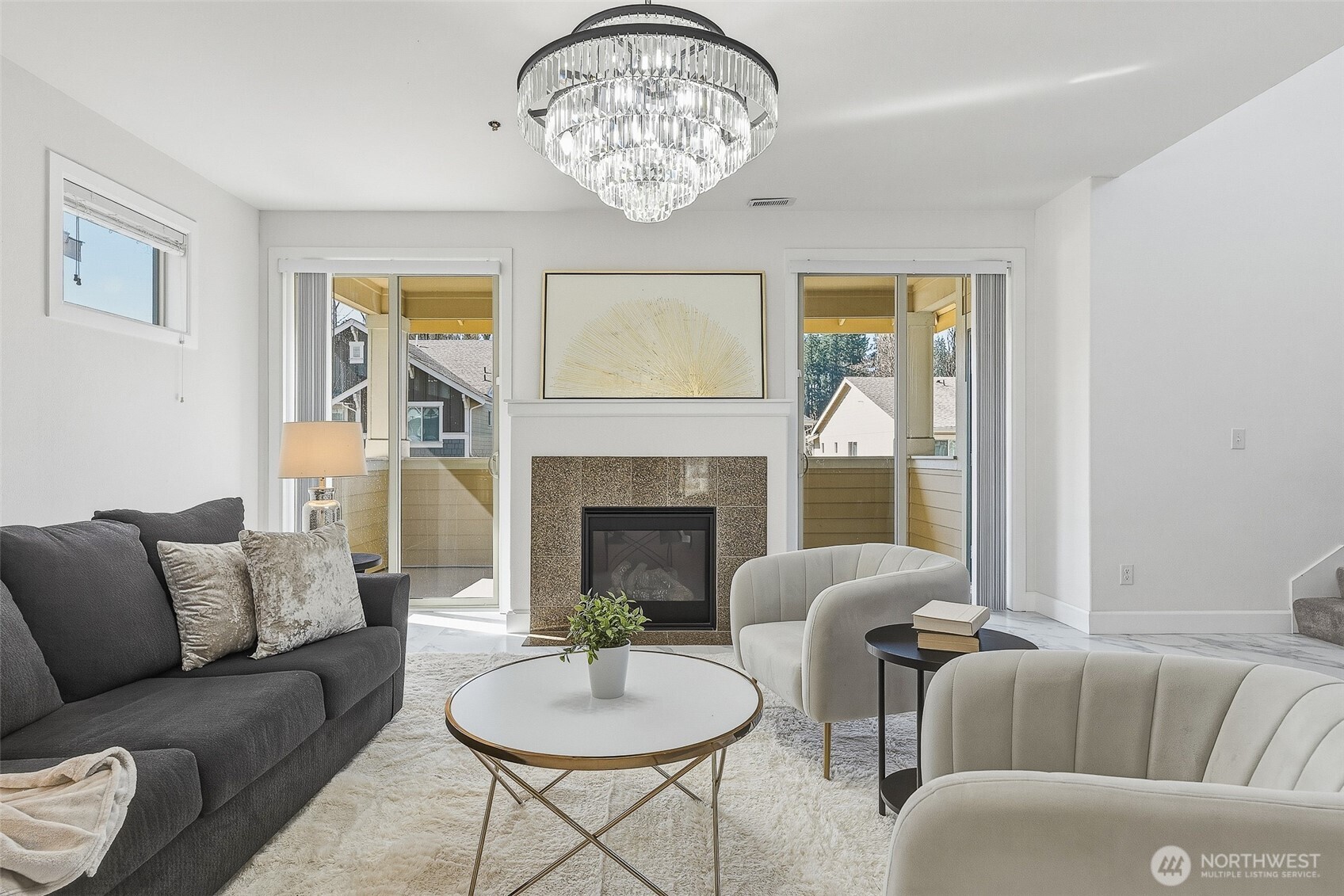 20042 94th Avenue NE, Bothell, WA 98011