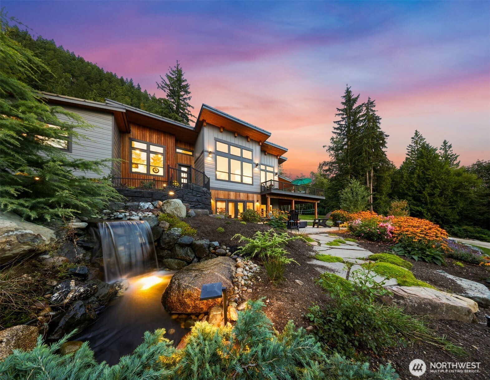 322 Manley Road , Bellingham, WA 98229