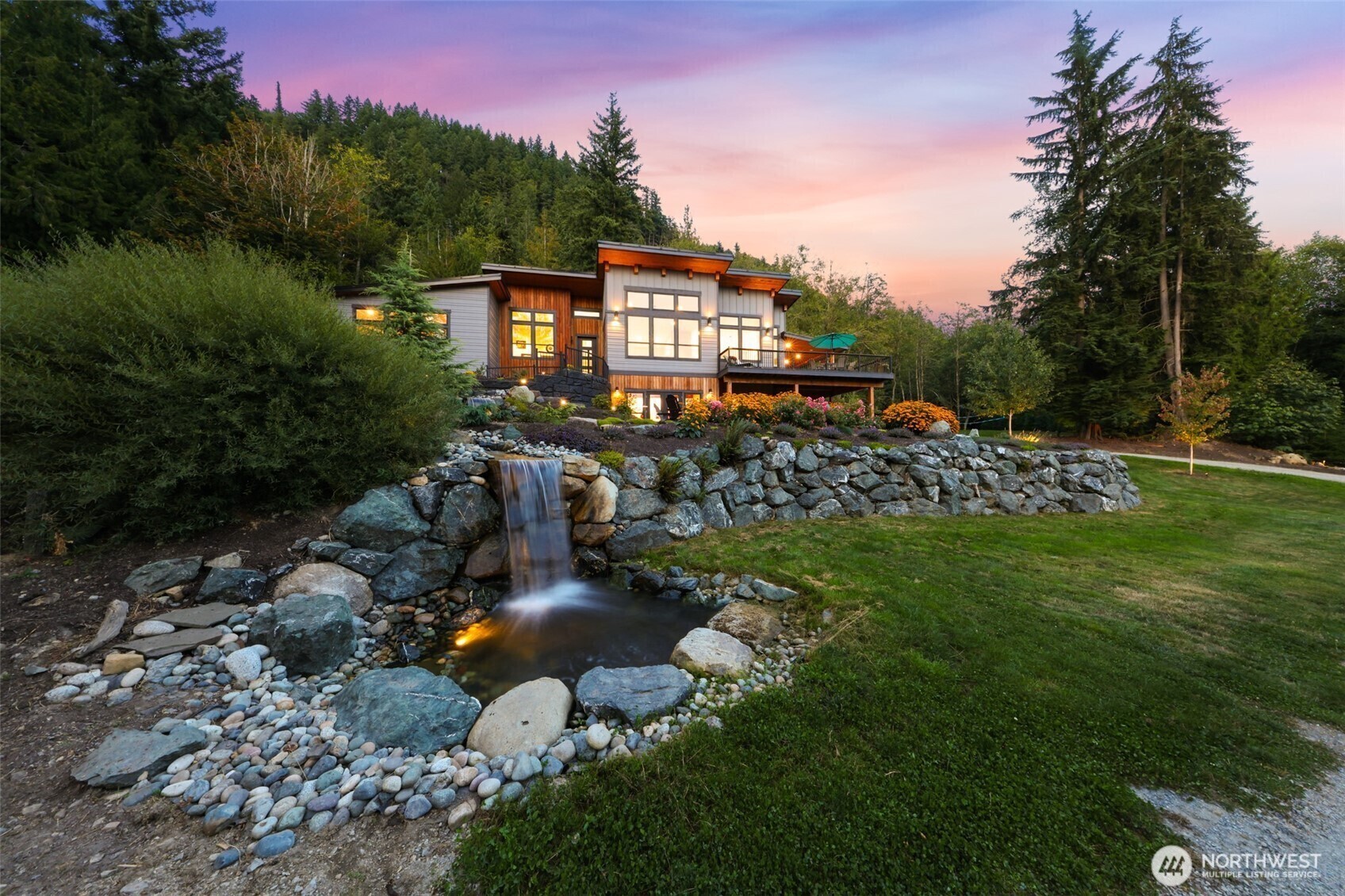 322 Manley Road , Bellingham, WA 98229