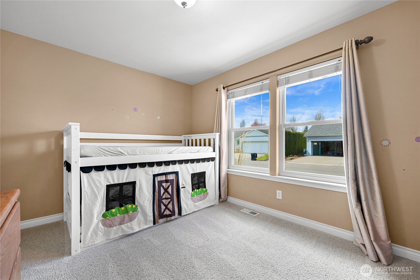 2002 Heartland Drive , Lynden, WA 98264