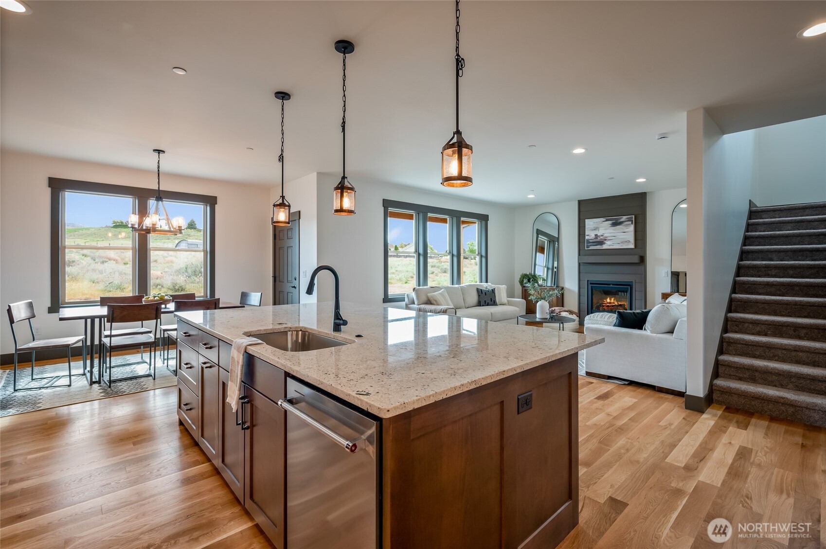 2516 Plateau Drive , East Wenatchee, WA 98802