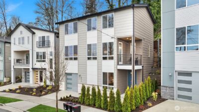 4570 22nd Avenue SW, Seattle, WA 98106