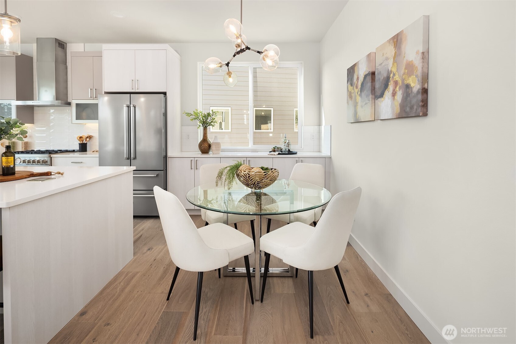 4570 22nd Avenue SW, Seattle, WA 98106