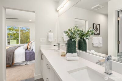 4570 22nd Avenue SW, Seattle, WA 98106 - Photo 23