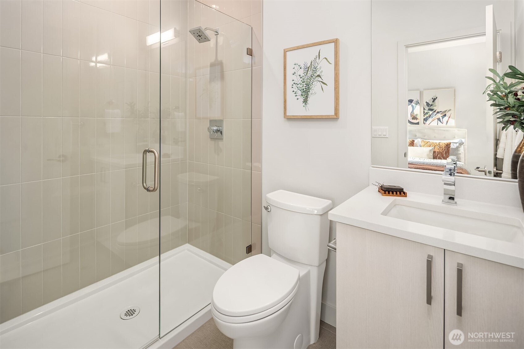 4570 22nd Avenue SW, Seattle, WA 98106