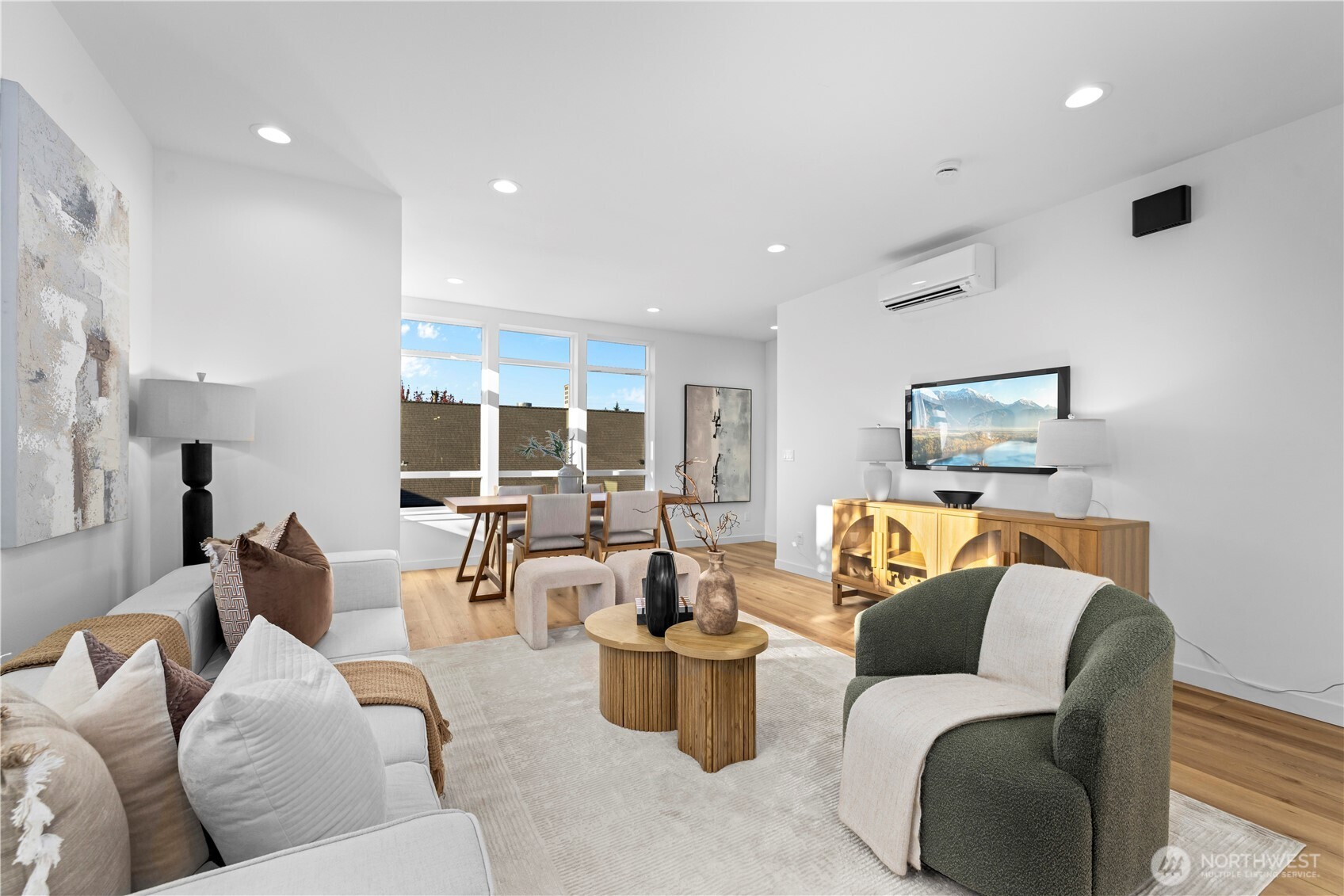 1704 A N 47th Street , Seattle, WA 98103