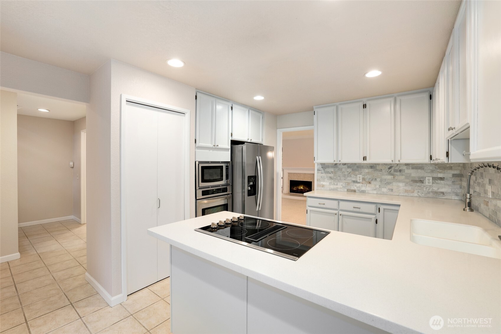 2940 Kennewick Place NE, Renton, WA 98056