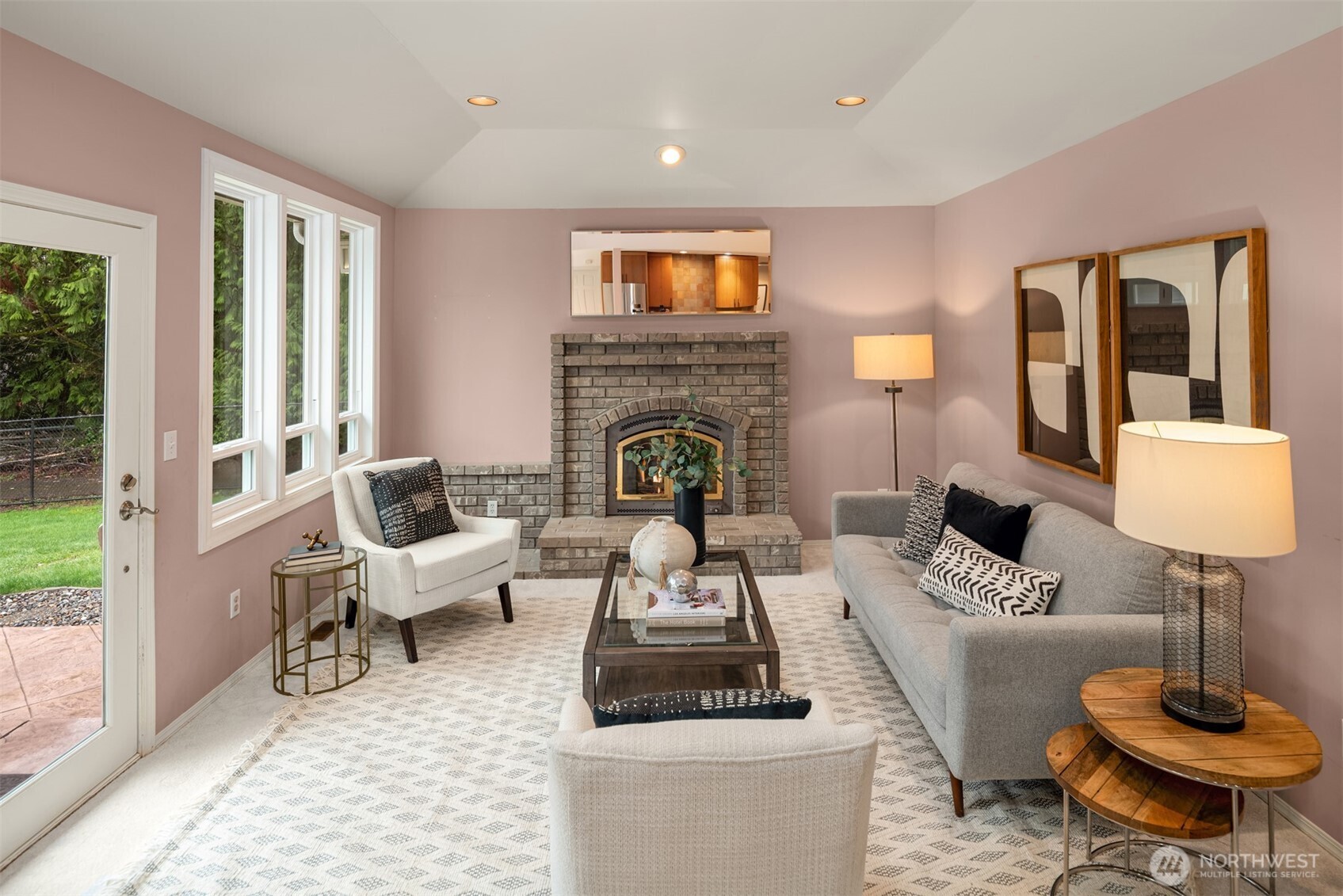 16005 NE 160th Street , Woodinville, WA 98072-2551