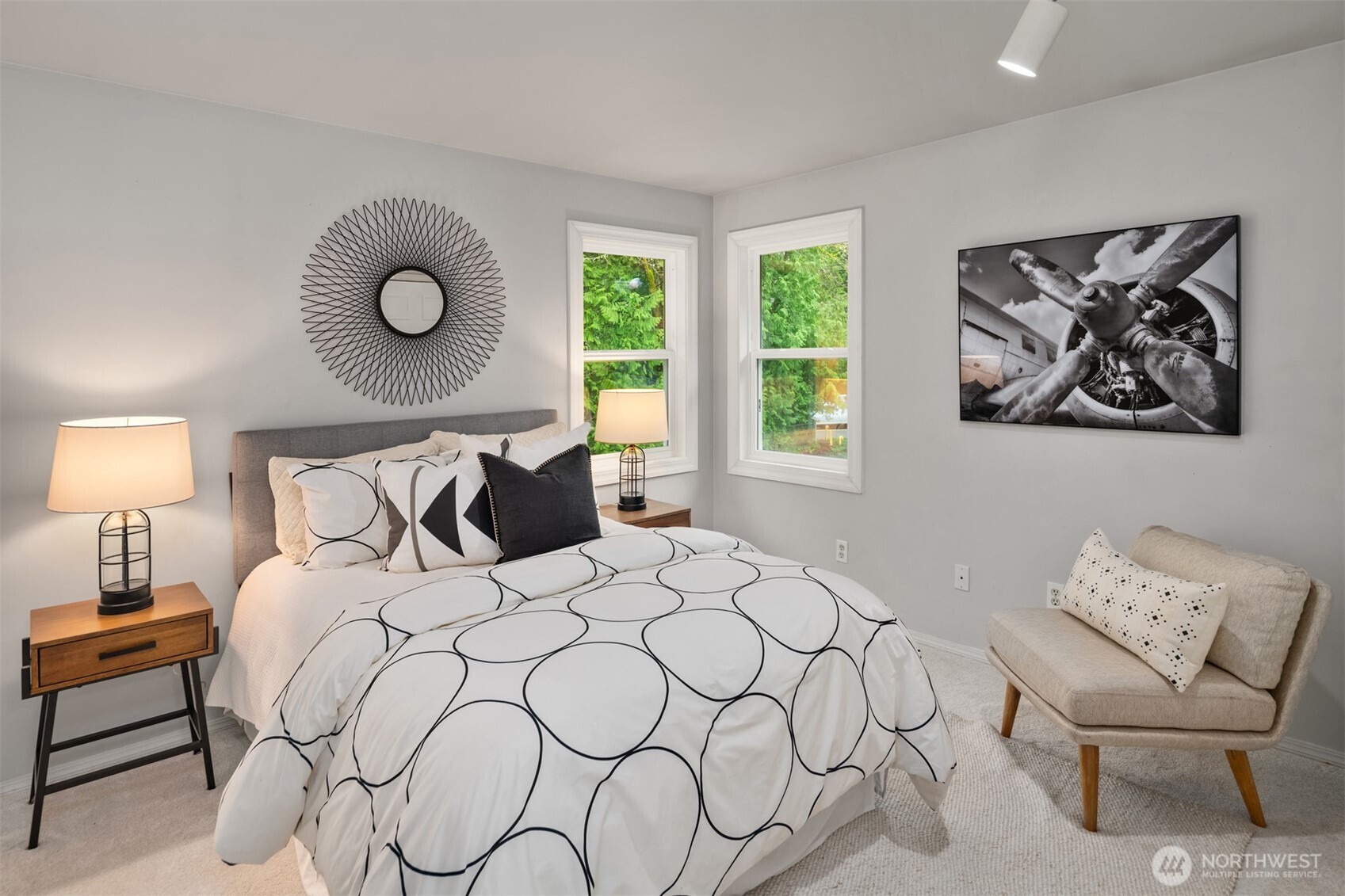 16005 NE 160th Street , Woodinville, WA 98072-2551