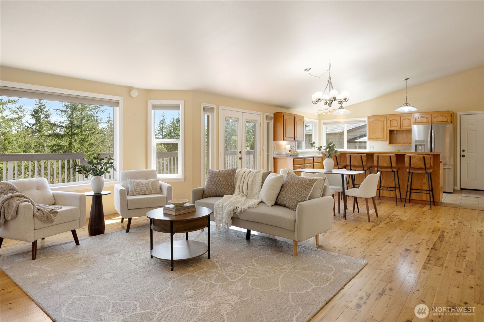 261 E Rainier Court , Allyn, WA 98524