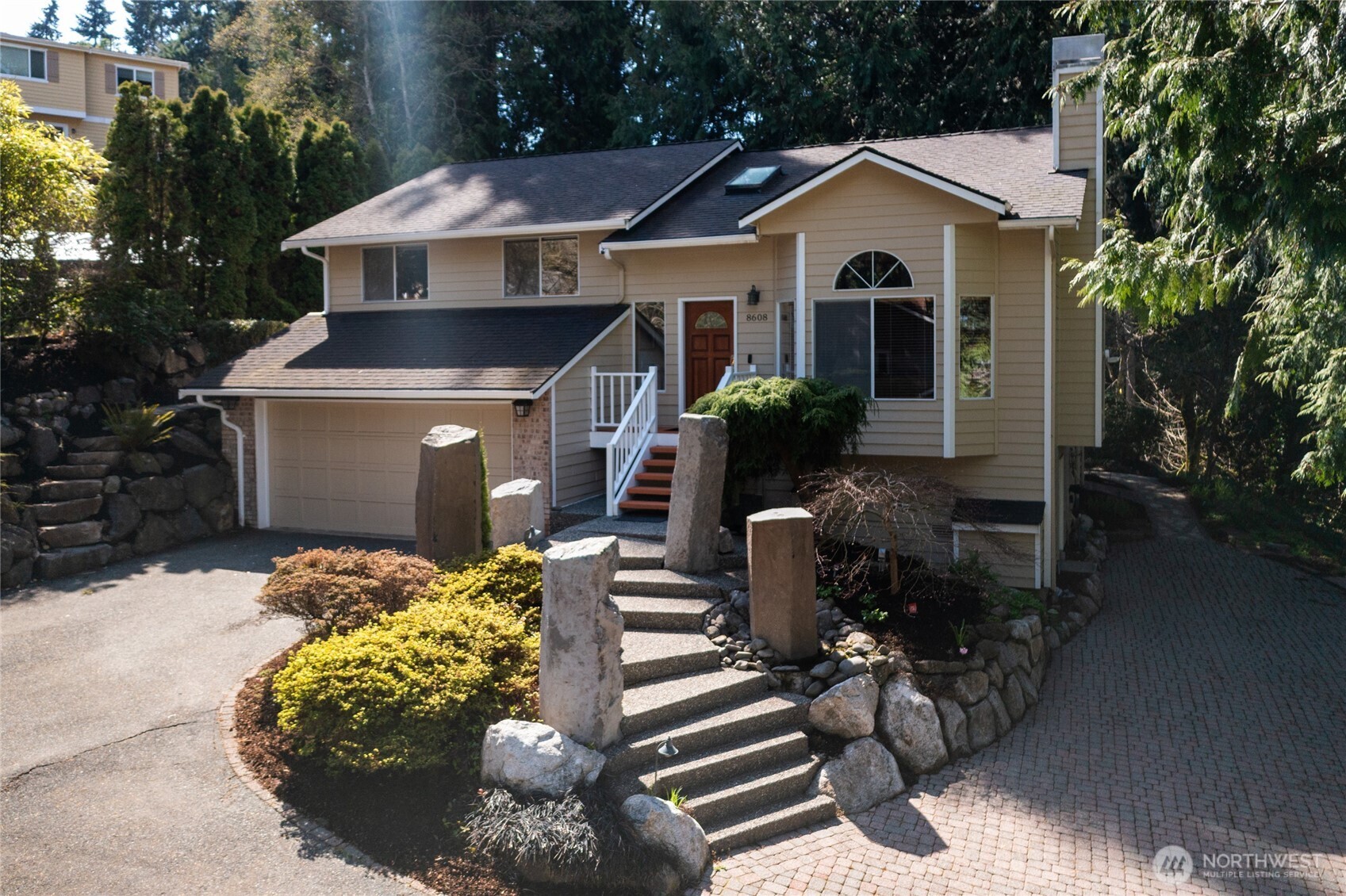 8608 Main Street , Edmonds, WA 98026