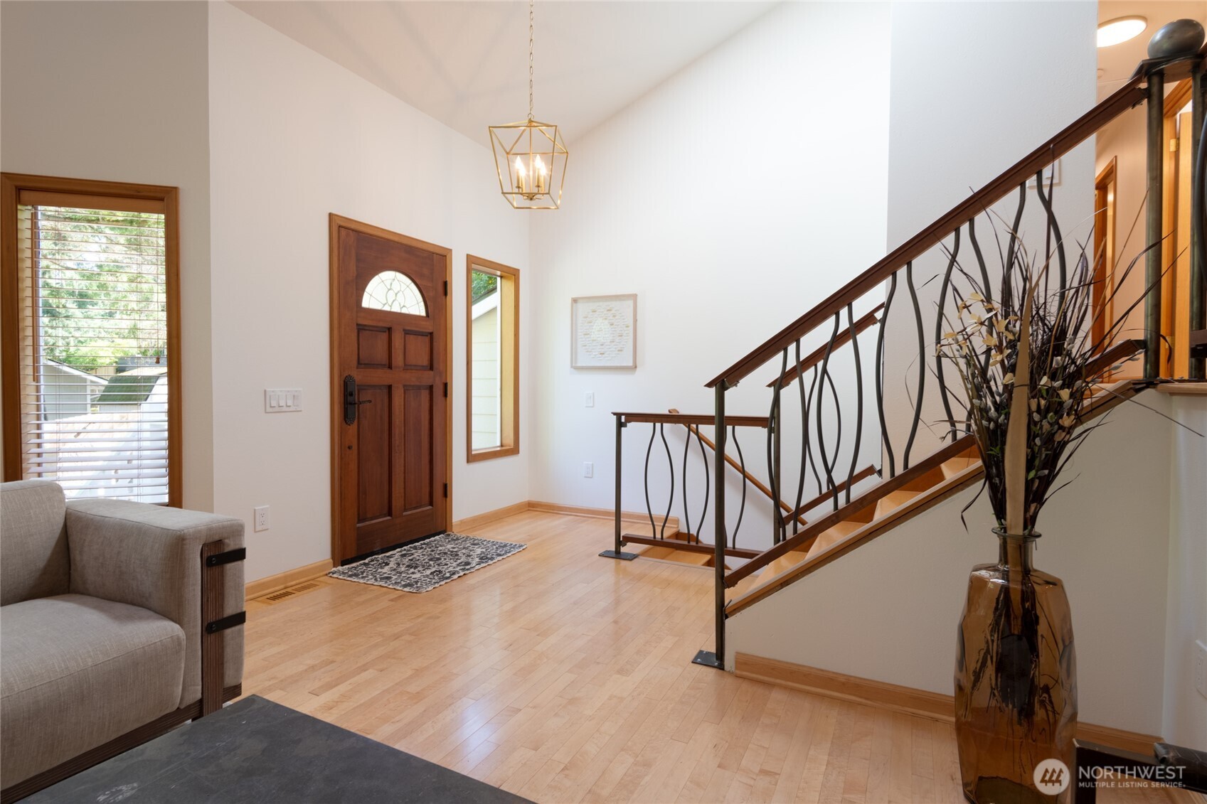 8608 Main Street , Edmonds, WA 98026