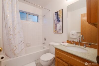 8608 Main Street , Edmonds, WA 98026 - Photo 21