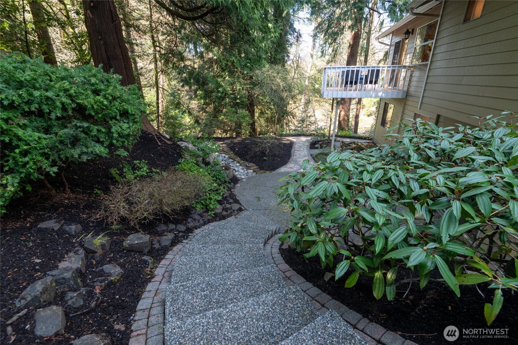 8608 Main Street , Edmonds, WA 98026