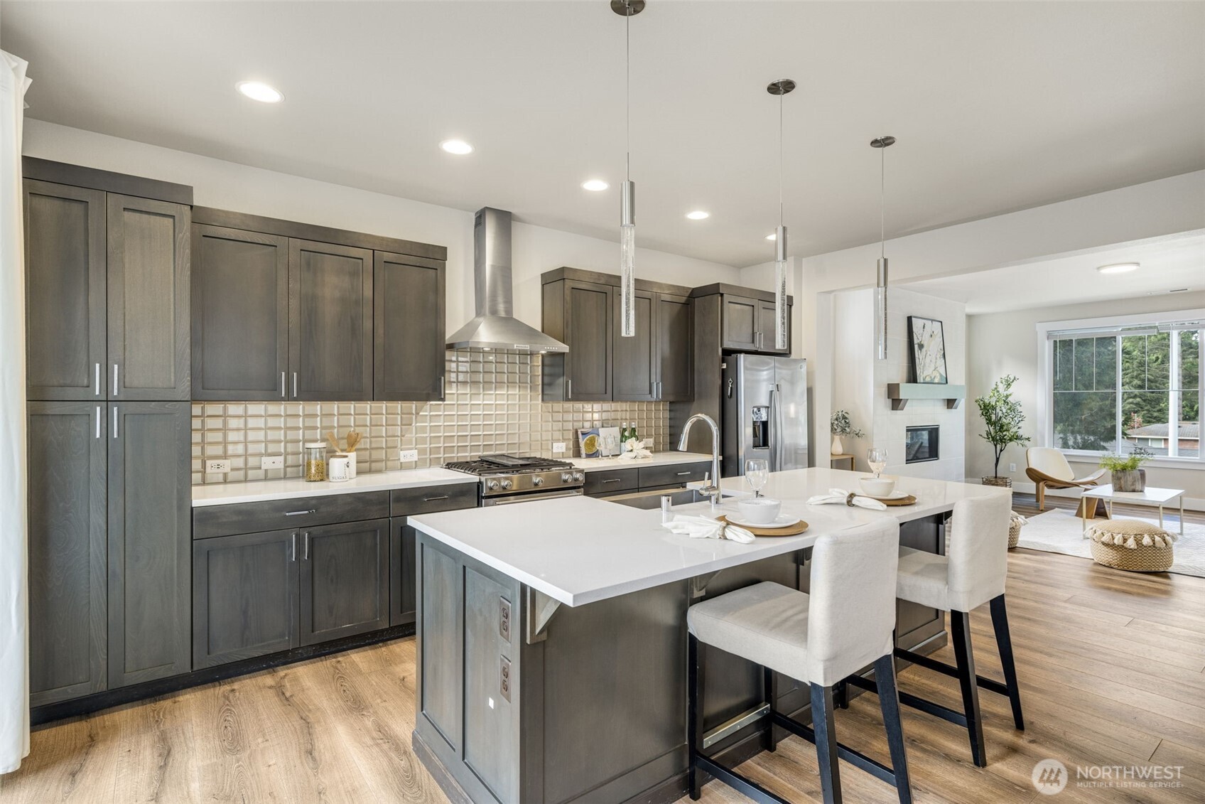 23205 89th Ave W #8, Edmonds, WA 98026