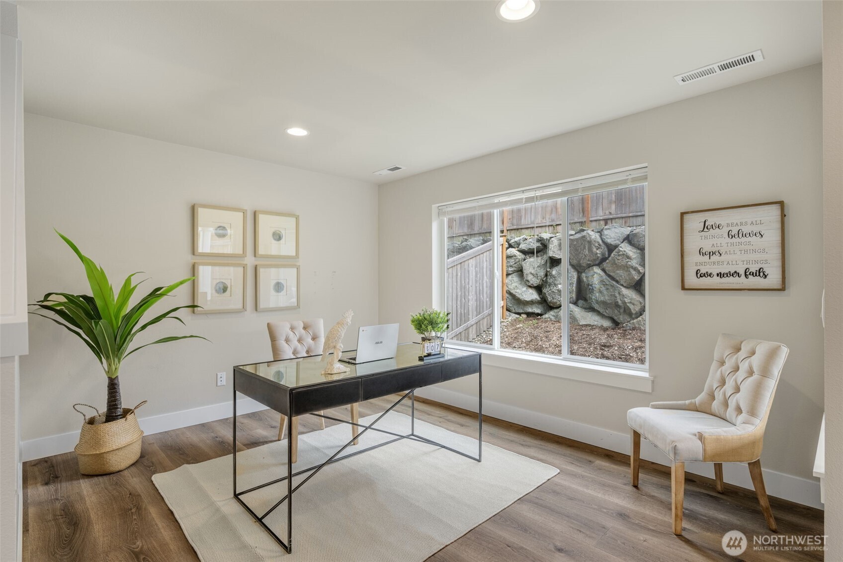 23205 89th Ave W #8, Edmonds, WA 98026