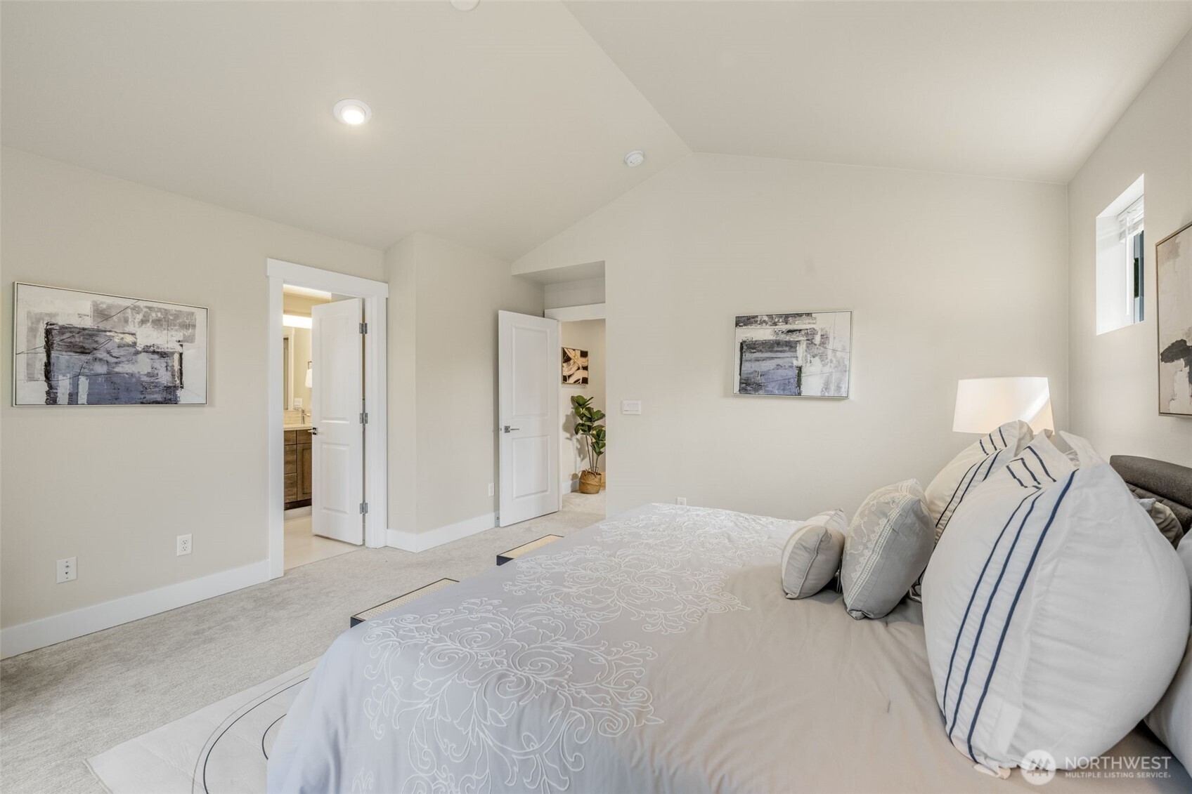 23205 89th Ave W #8, Edmonds, WA 98026