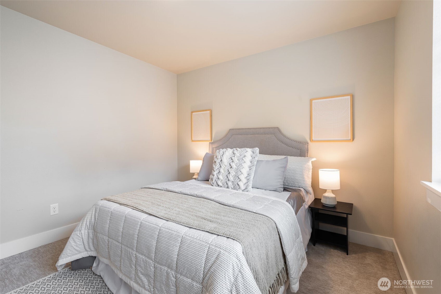 23205 89th Ave W #8, Edmonds, WA 98026