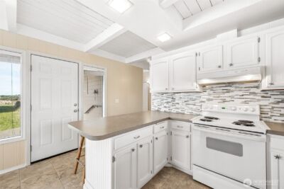 1071 Ocean Shores Boulevard SW, Ocean Shores, WA 98569 - Photo 13