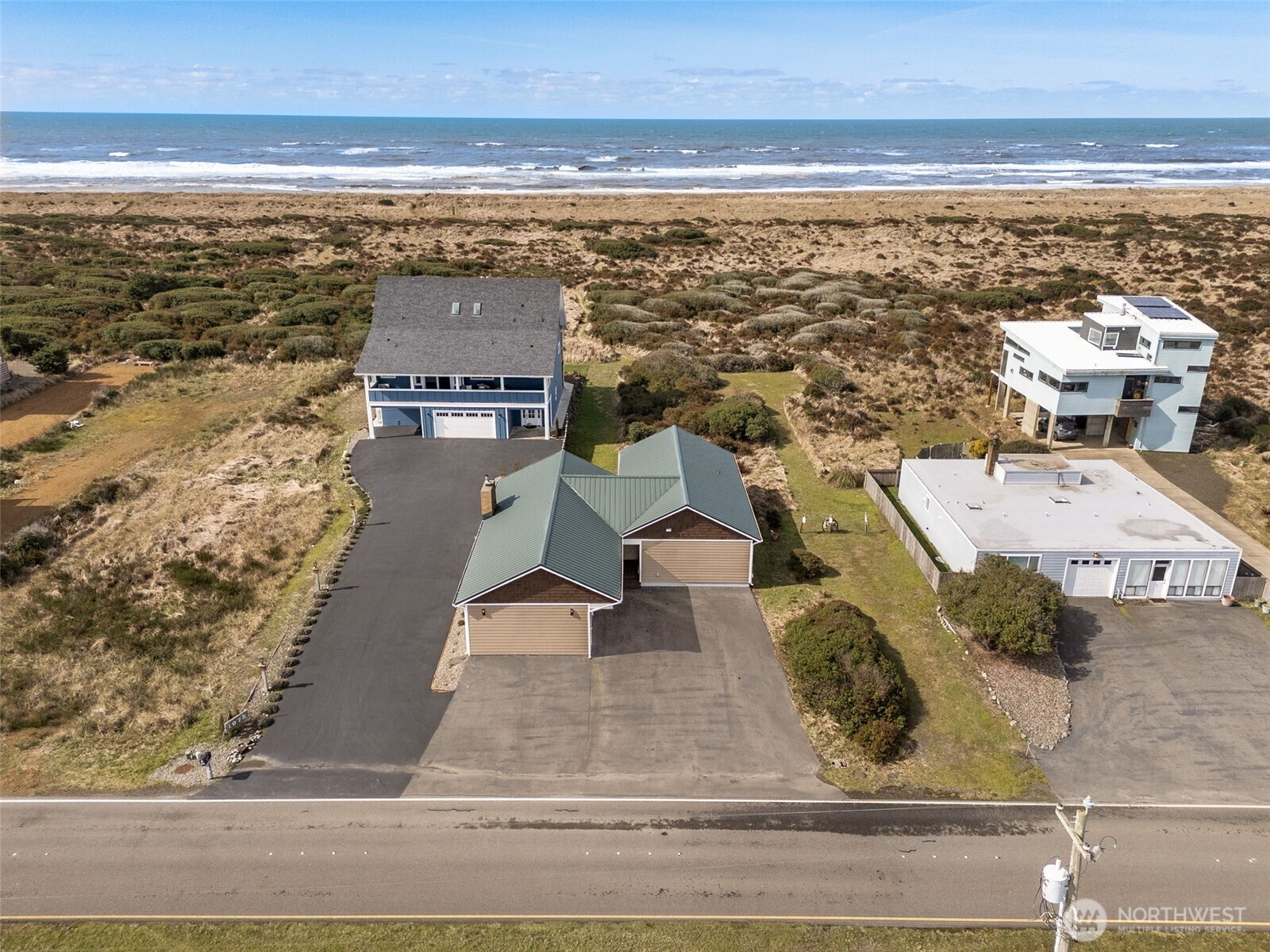 1071 Ocean Shores Boulevard SW, Ocean Shores, WA 98569
