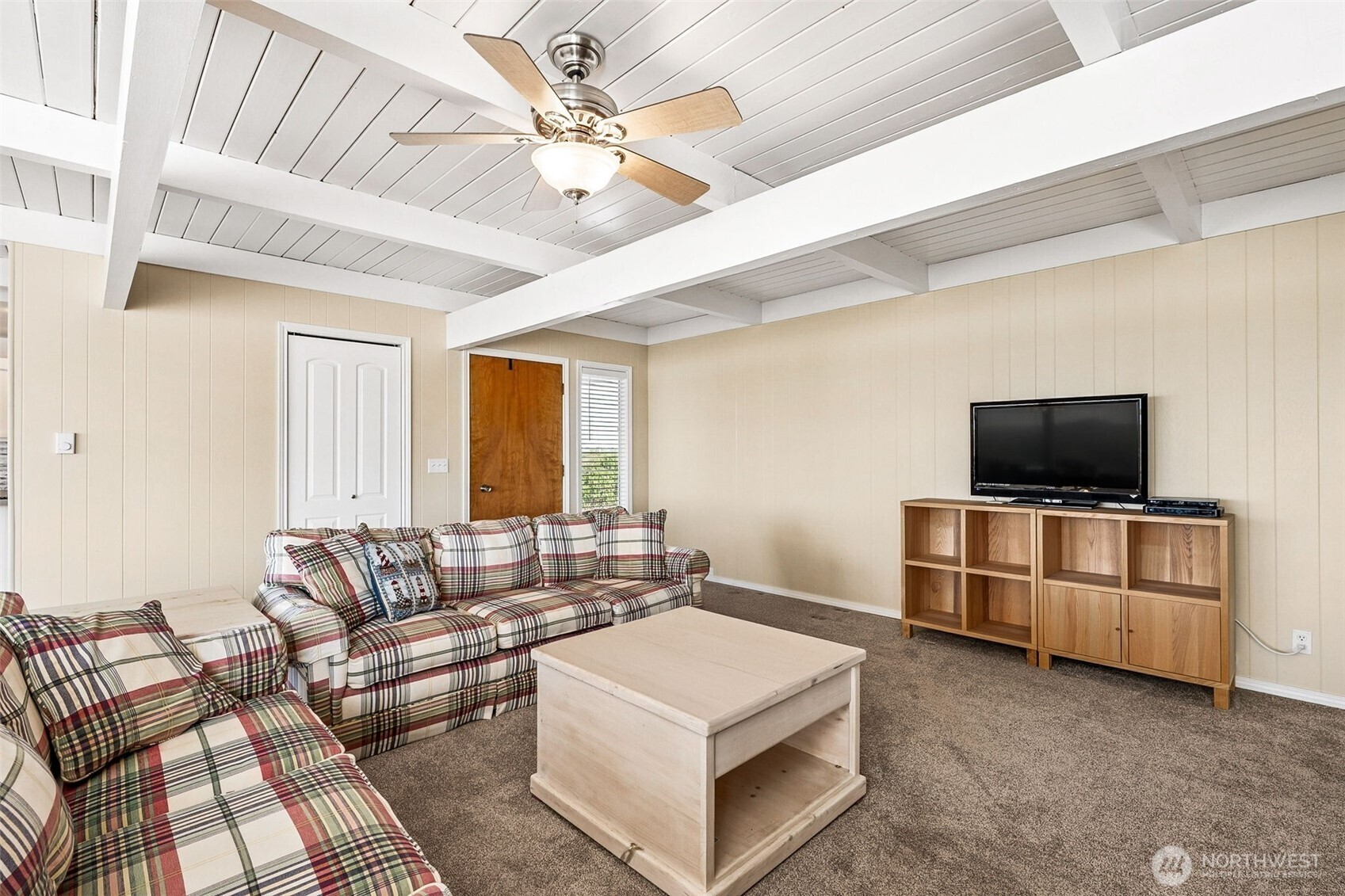 1071 Ocean Shores Boulevard SW, Ocean Shores, WA 98569