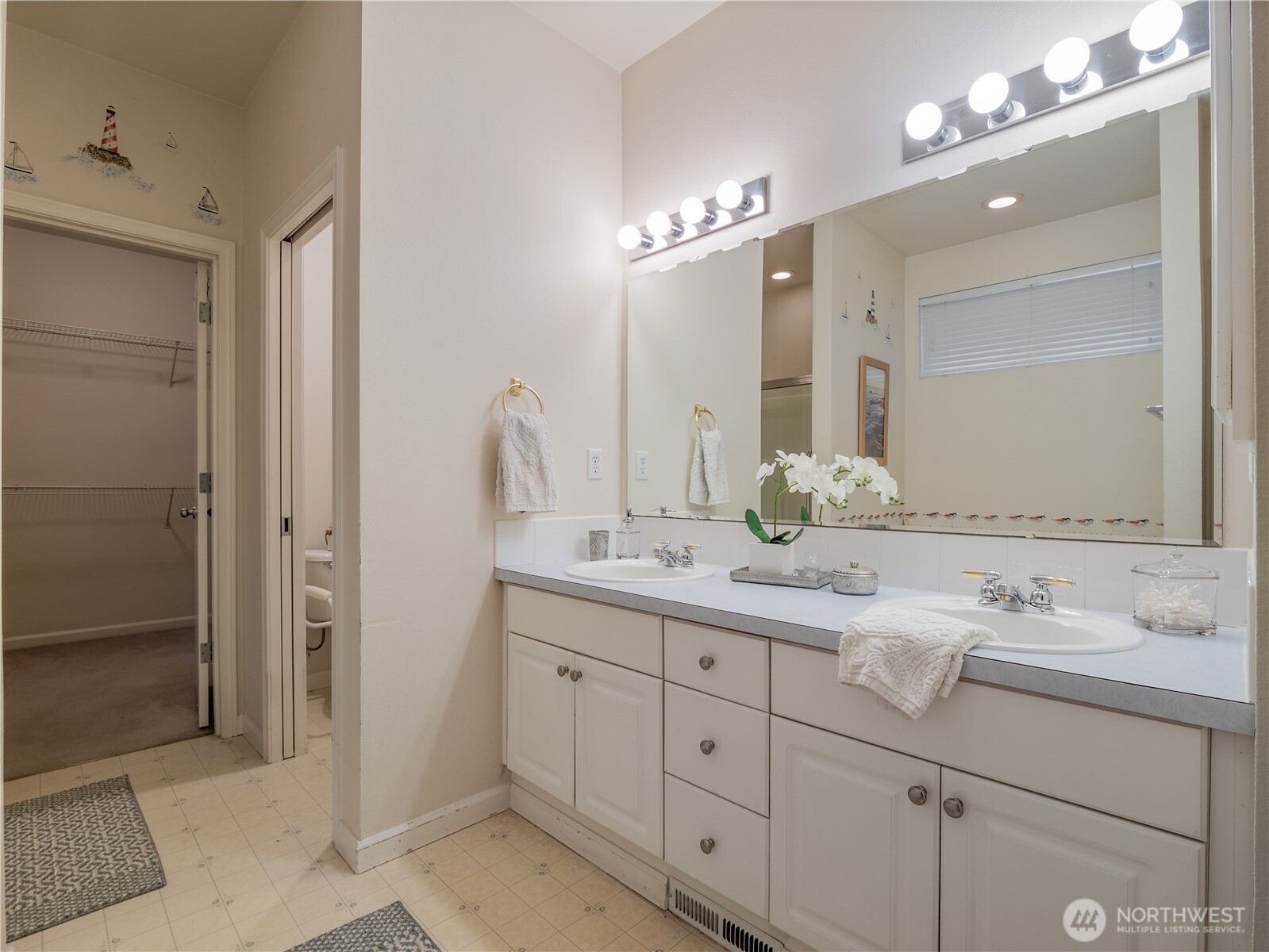 5710 61st Avenue W, University Place, WA 98467