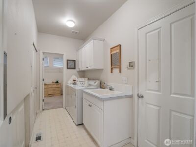 5710 61st Avenue W, University Place, WA 98467 - Photo 21