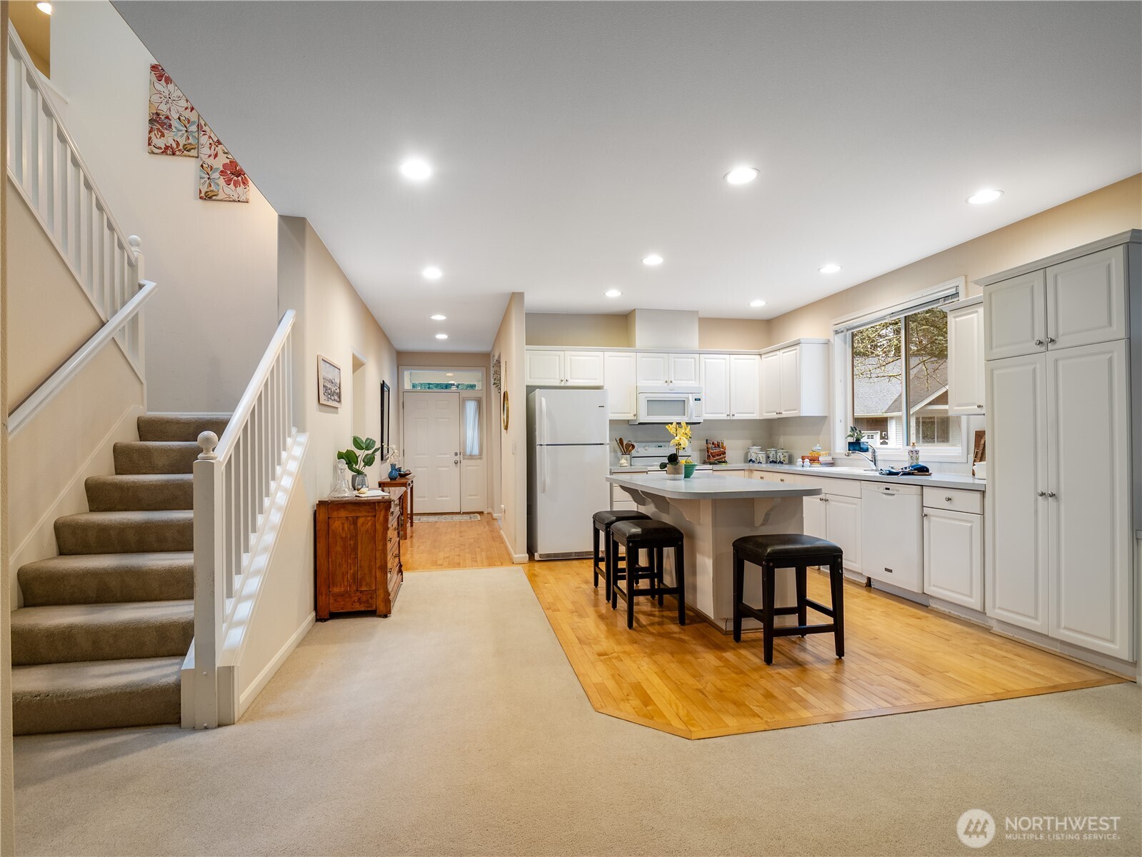 5710 61st Avenue W, University Place, WA 98467