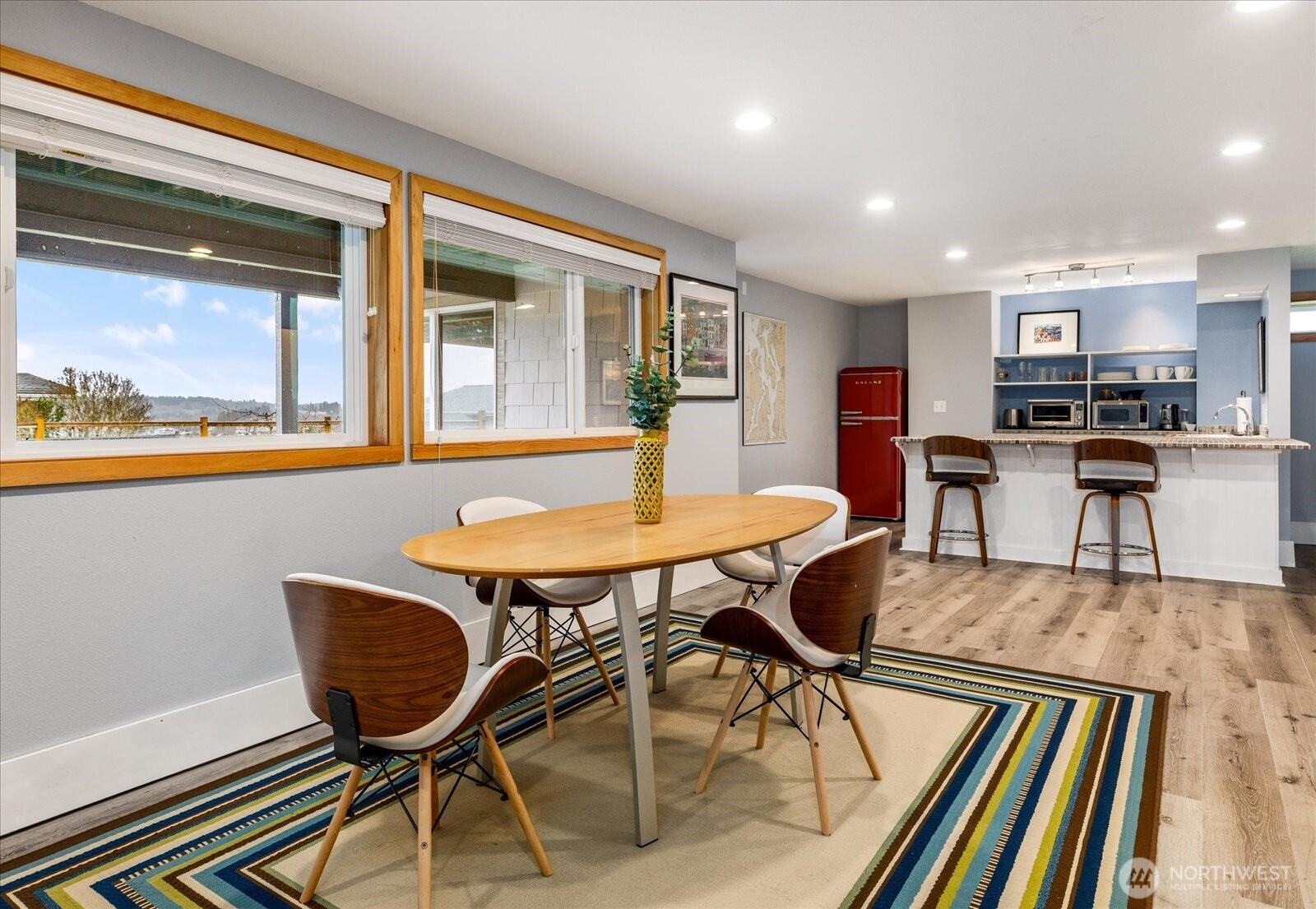 2745 Evening Glory Court , Clinton, WA 98236