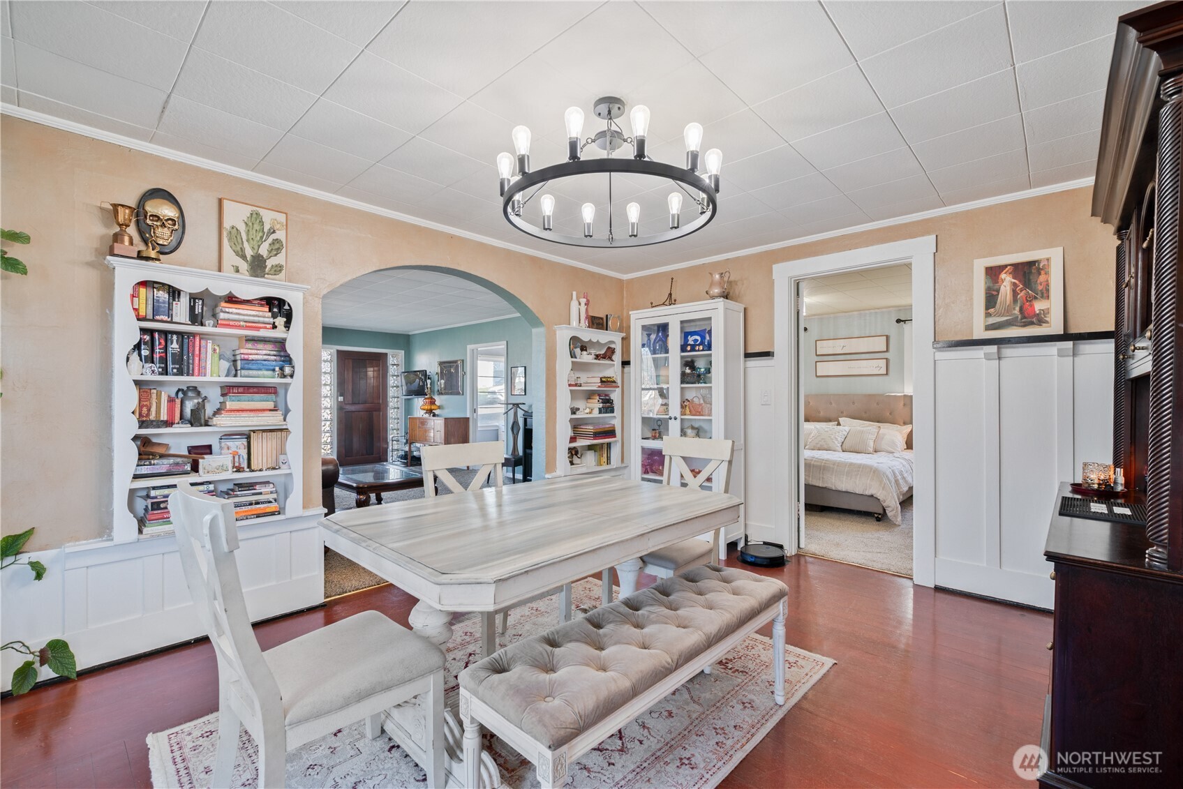 304 Crawford Street , Kelso, WA 98626