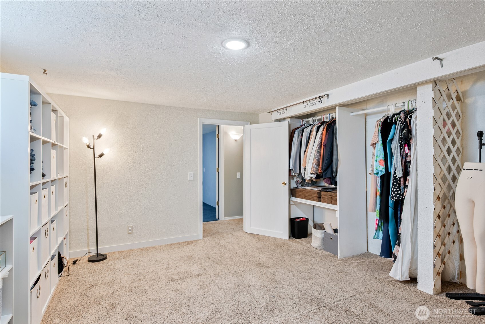 304 Crawford Street , Kelso, WA 98626