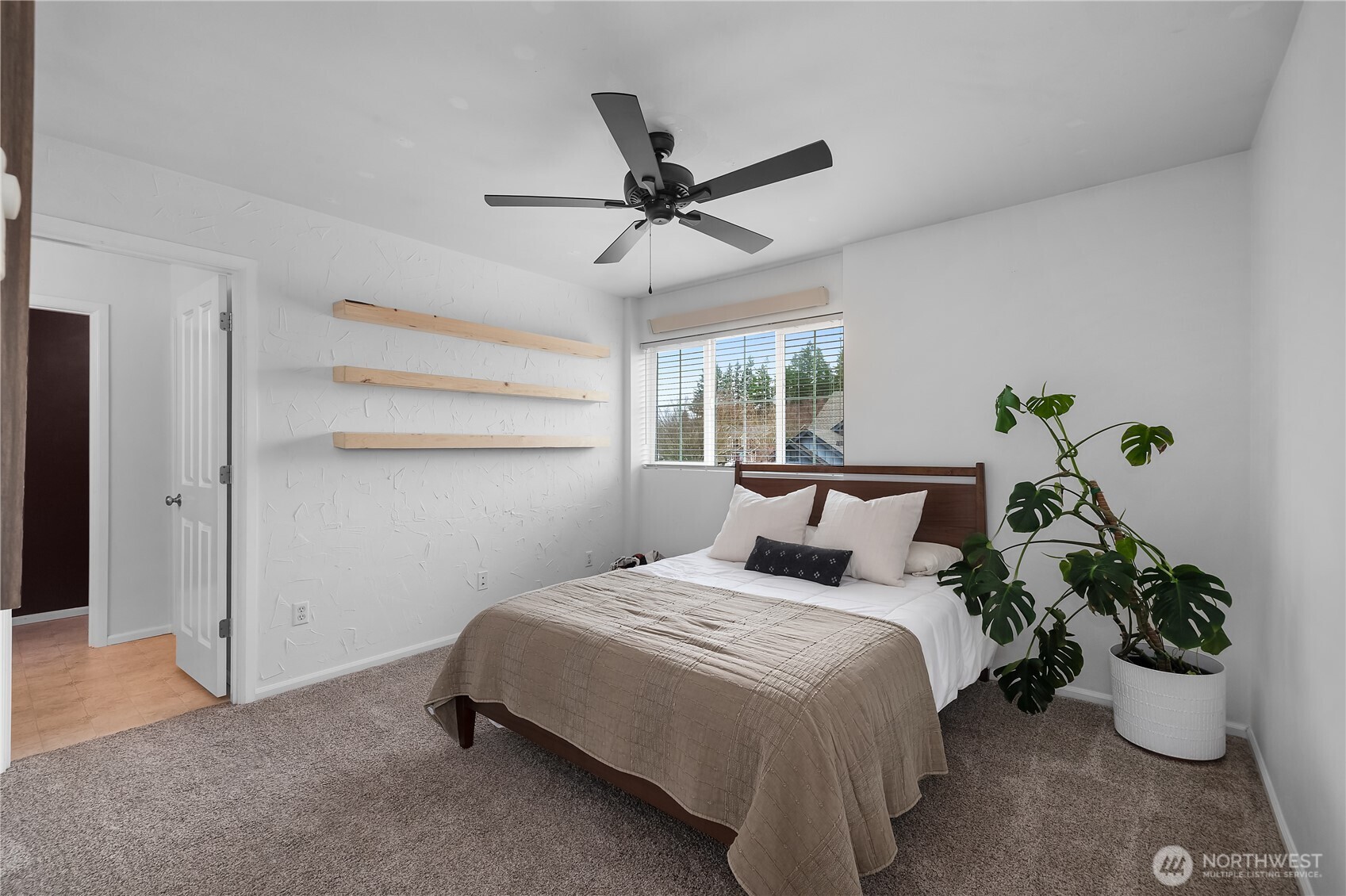 5805 SE Pennsylvania St , Lacey, WA 98513