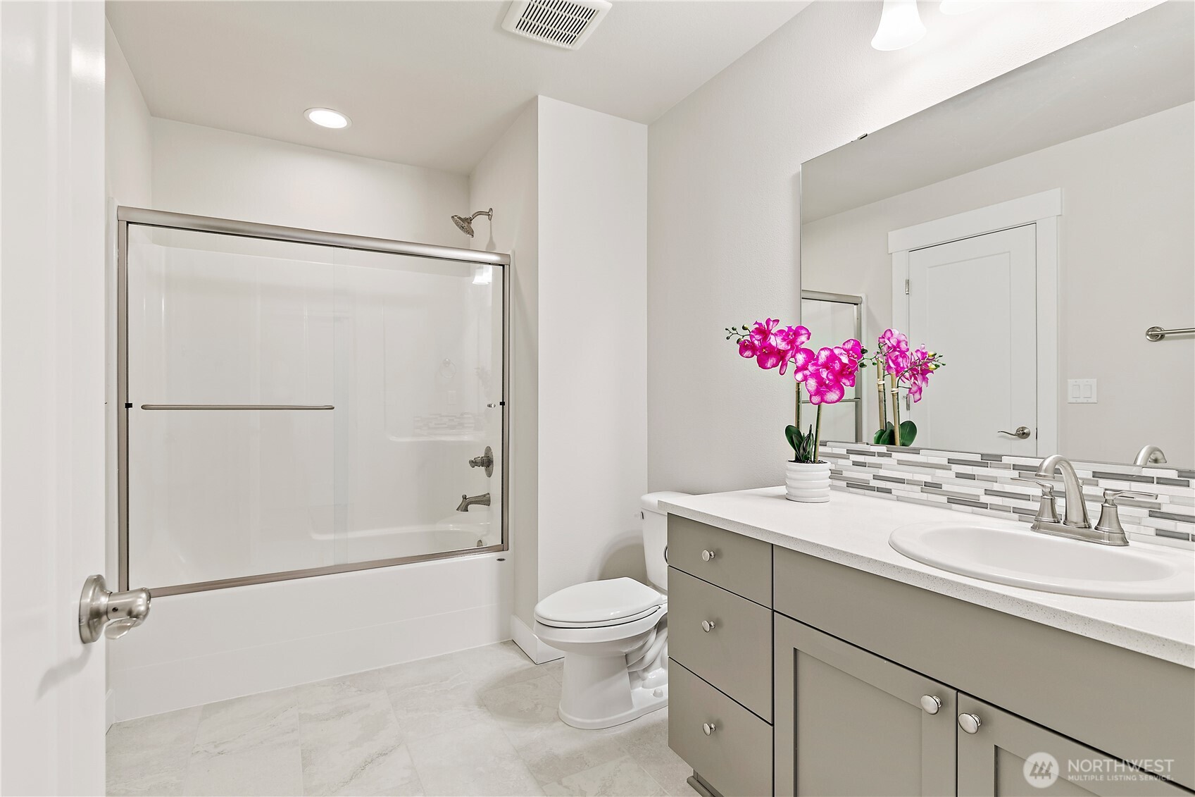 1698 SW 344th Place , Federal Way, WA 98023