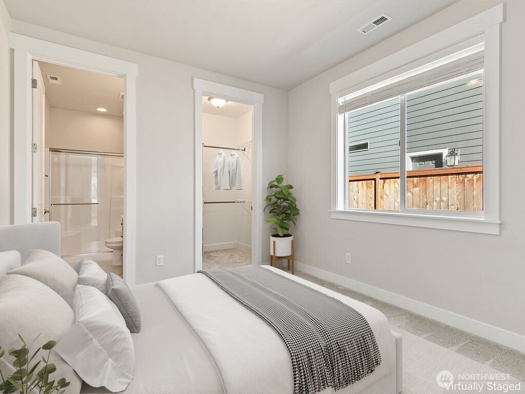 1698 SW 344th Place , Federal Way, WA 98023