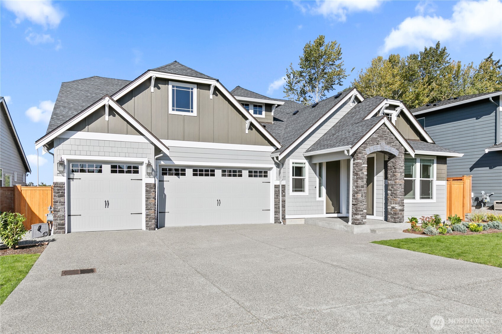 1698 SW 344th Place , Federal Way, WA 98023