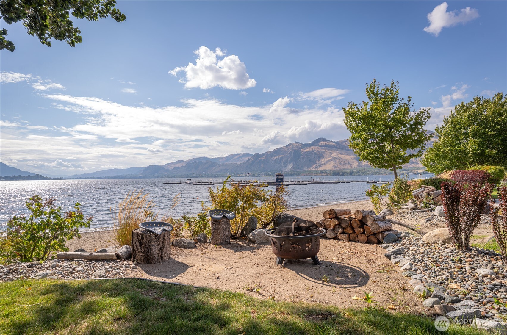 117 Barefoot Lane , Oroville, WA 98844