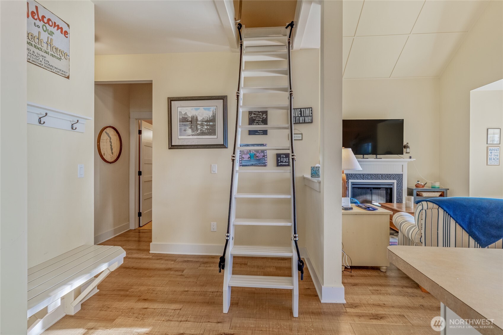 117 Barefoot Lane , Oroville, WA 98844