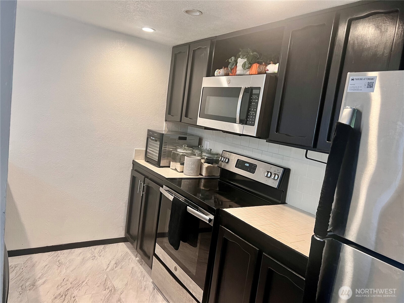 820 Cady Rd #F103, Everett, WA 98203