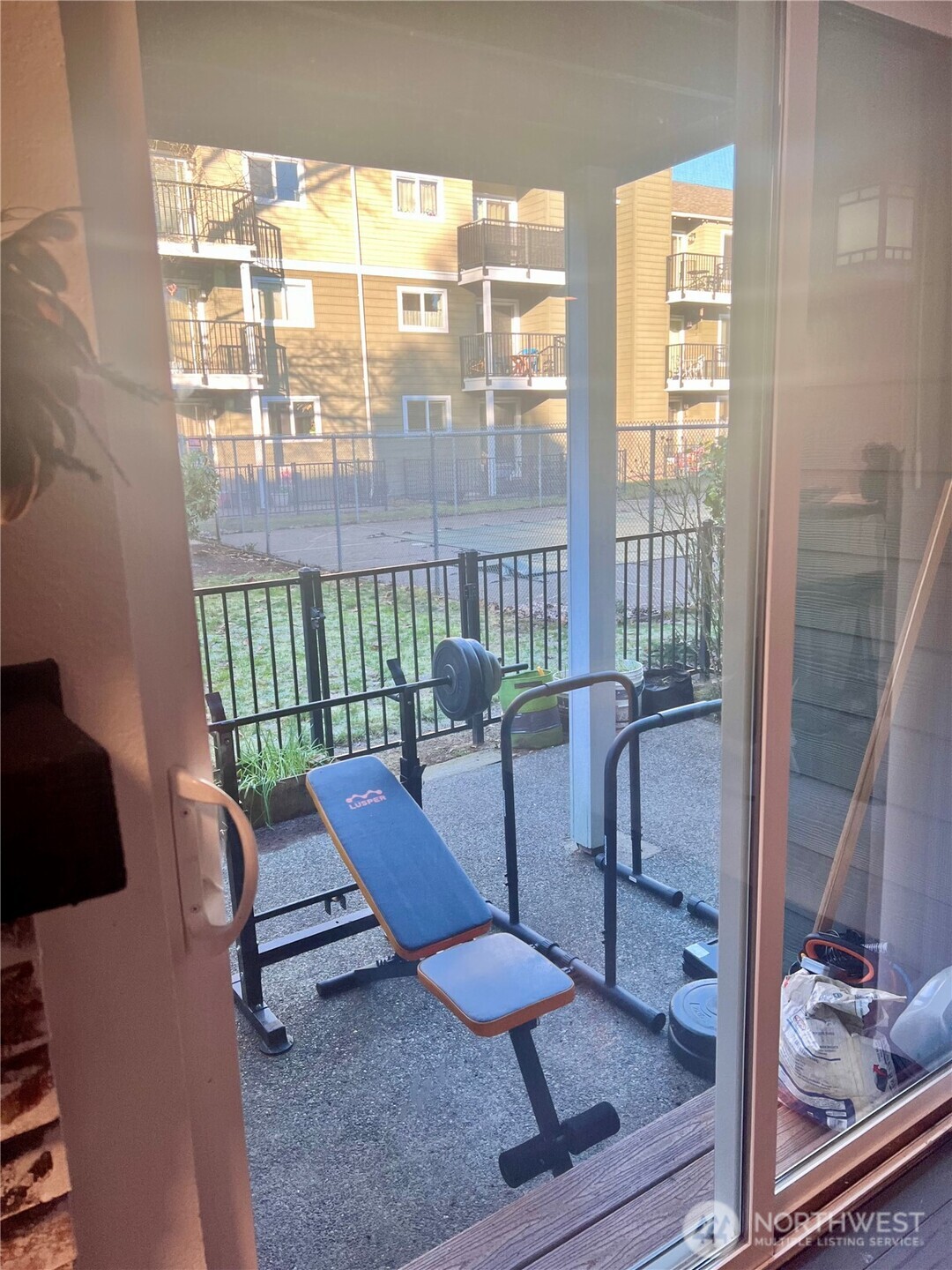 820 Cady Rd #F103, Everett, WA 98203