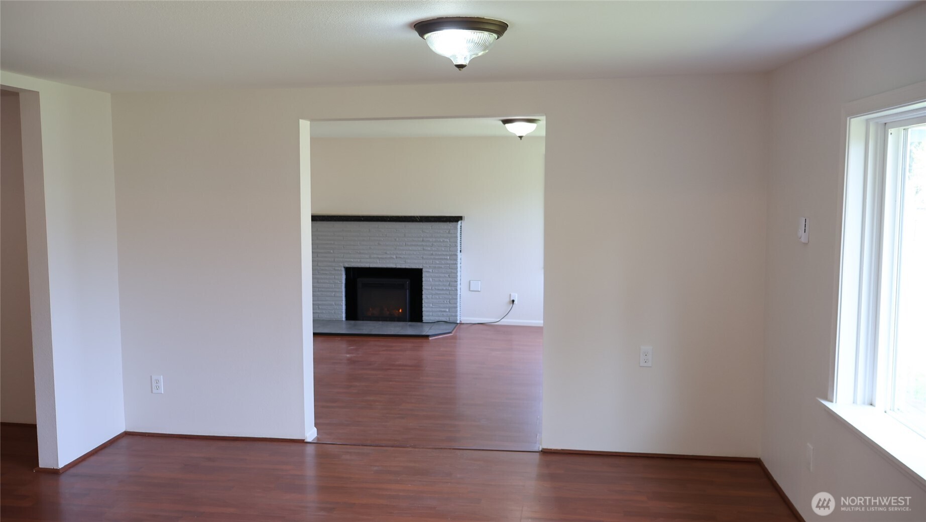 4484 SE Foss Road , Port Orchard, WA 98366