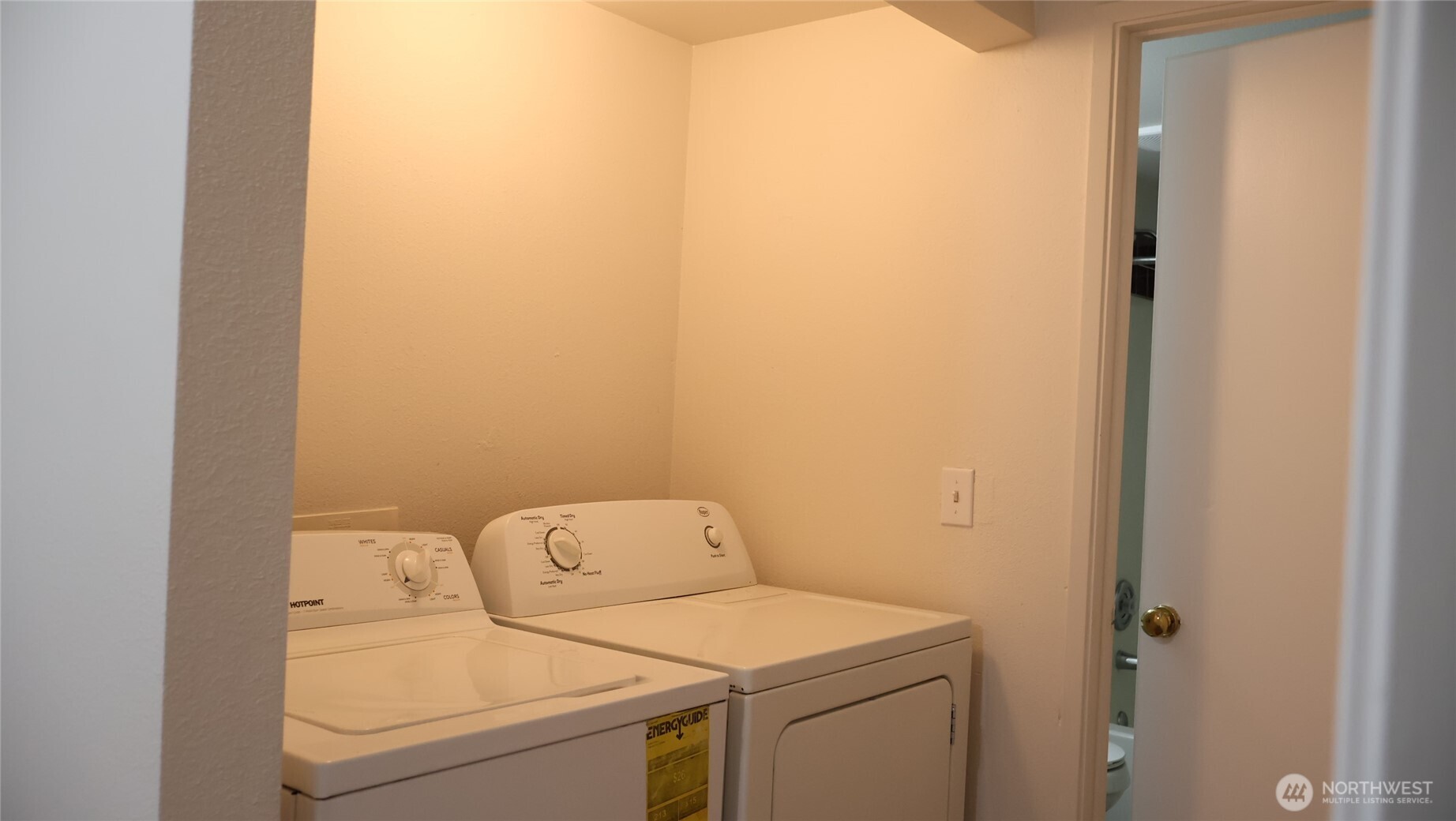 4484 SE Foss Road , Port Orchard, WA 98366