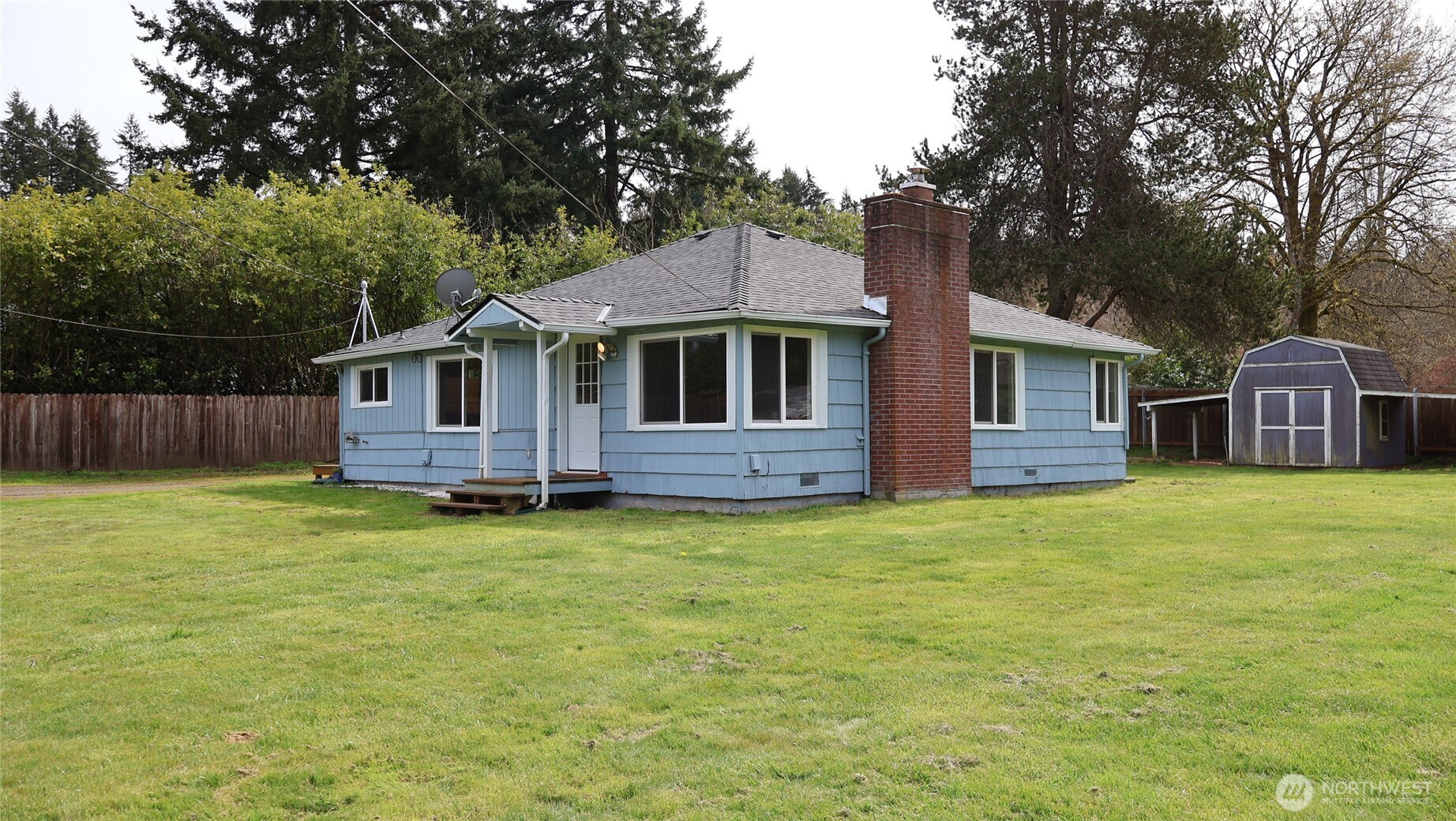 4484 SE Foss Road , Port Orchard, WA 98366